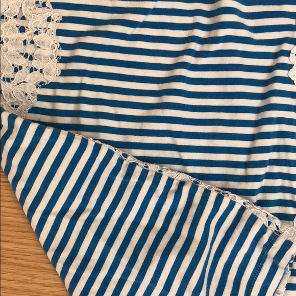 Long Sleeved Blue Striped Tee - Picture 6 of 6